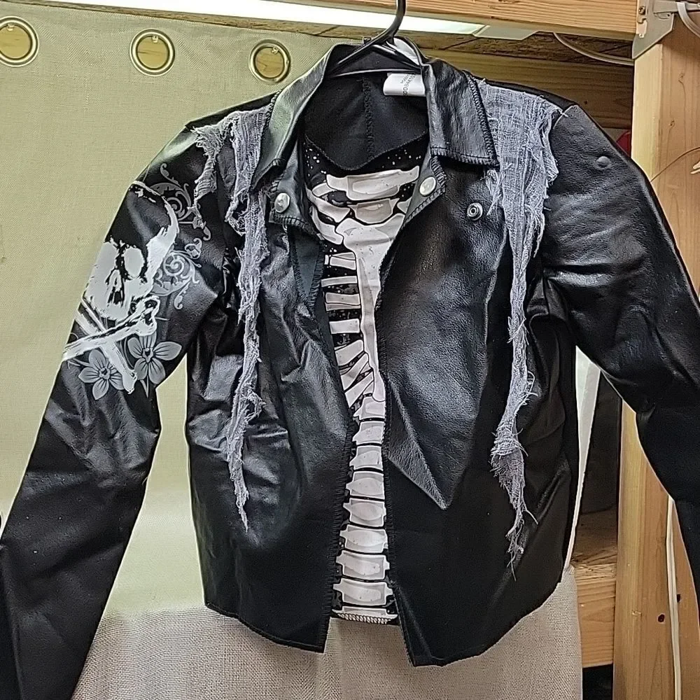 ‎Rot n Rocker, rock n roll zombie costume